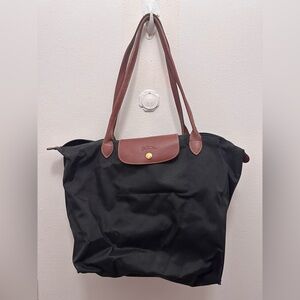 longchamp le pliage in black